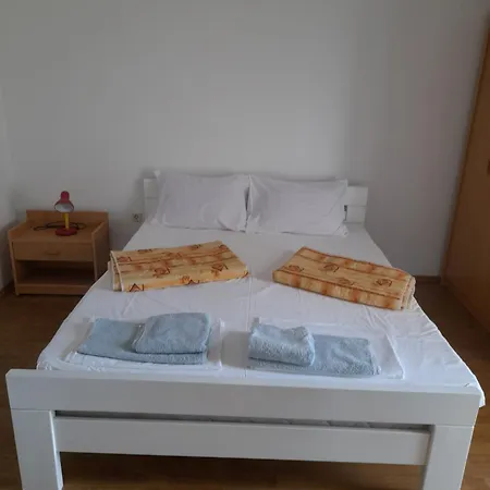 Apartments Radica Senj  Buitenkant foto