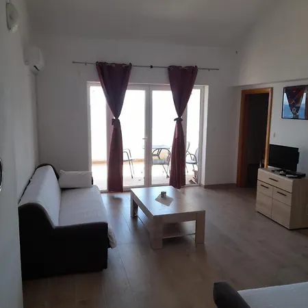Apartments Radica Senj  Buitenkant foto