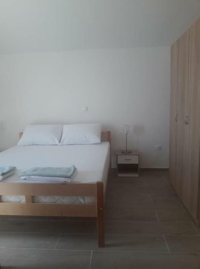 Radica Apartment *